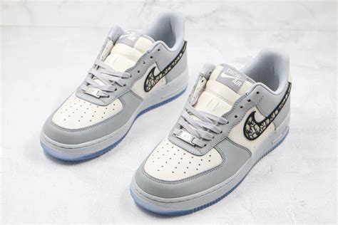 dior air force 1 low.